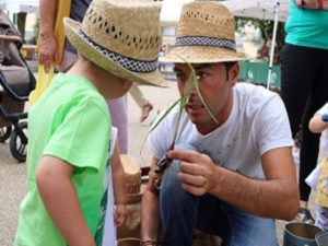 laboratori bambini giardinaggio